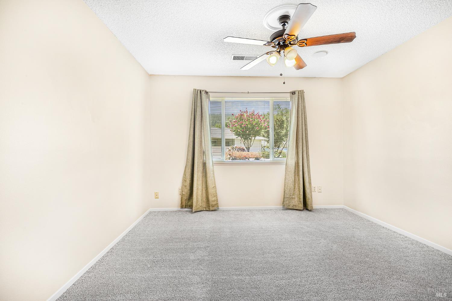1 Meadowgreen Court Santa Rosa CA 95409