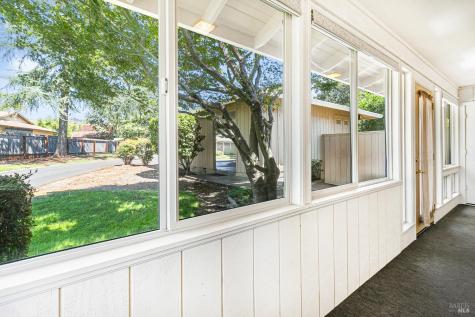 1 Meadowgreen Court Santa Rosa CA 95409
