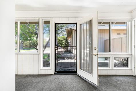 1 Meadowgreen Court Santa Rosa CA 95409