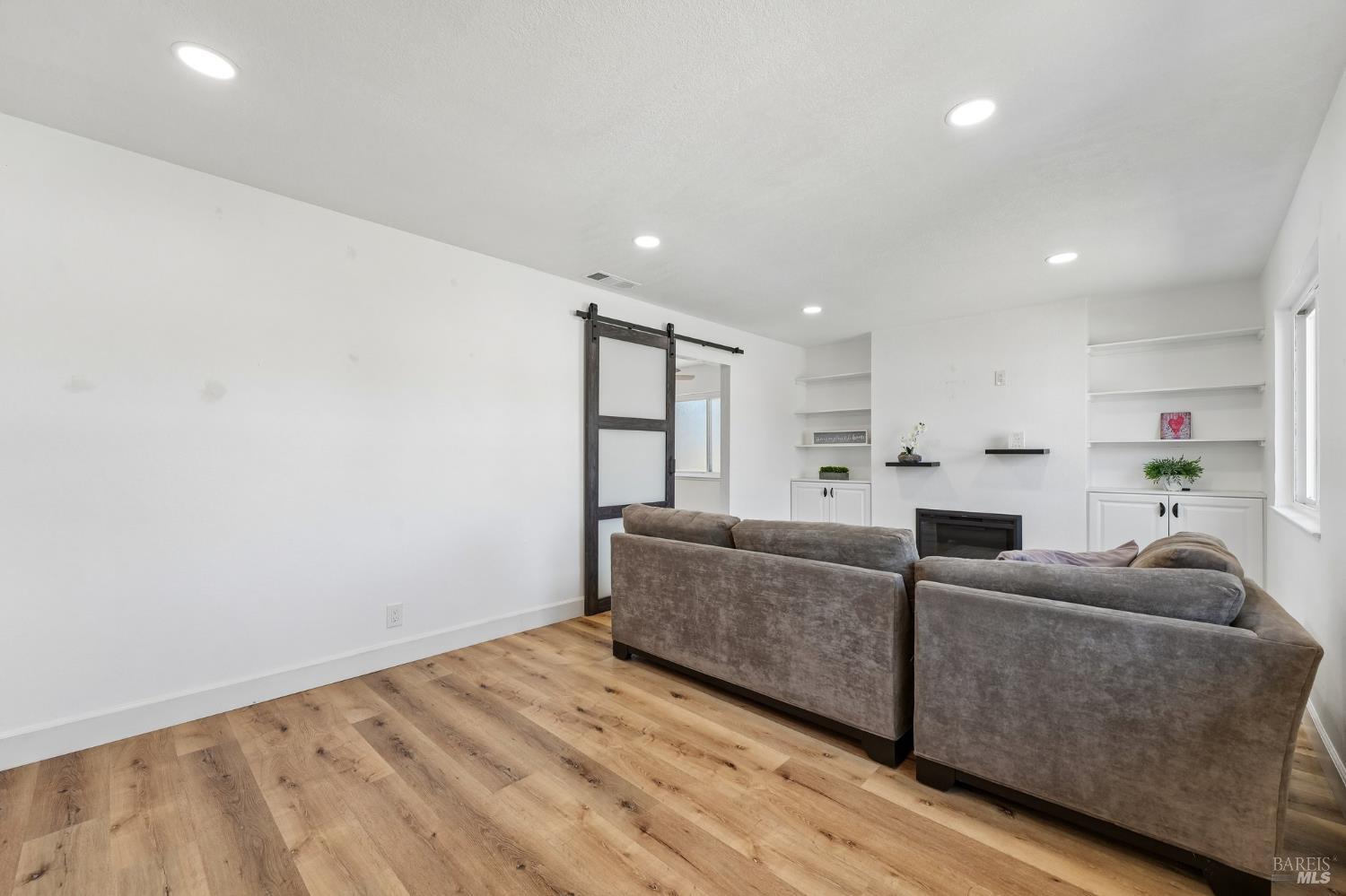 2120 Elliott Drive American Canyon CA 94503