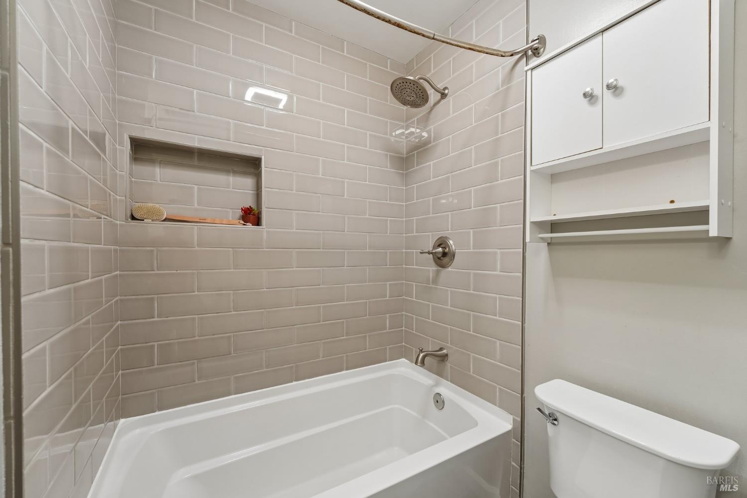 2120 Elliott Drive American Canyon CA 94503