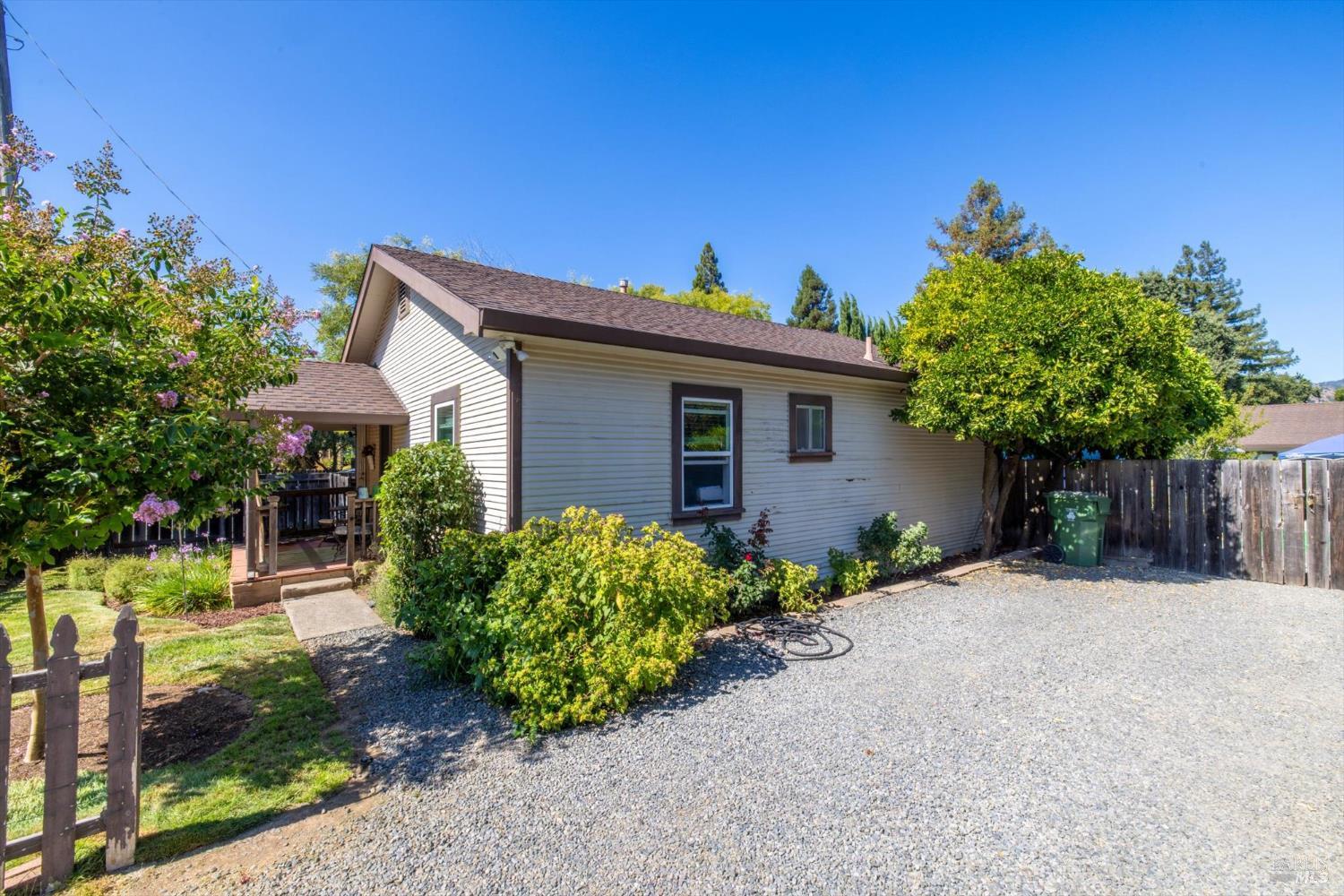 6774 Yount Street Yountville CA 94599