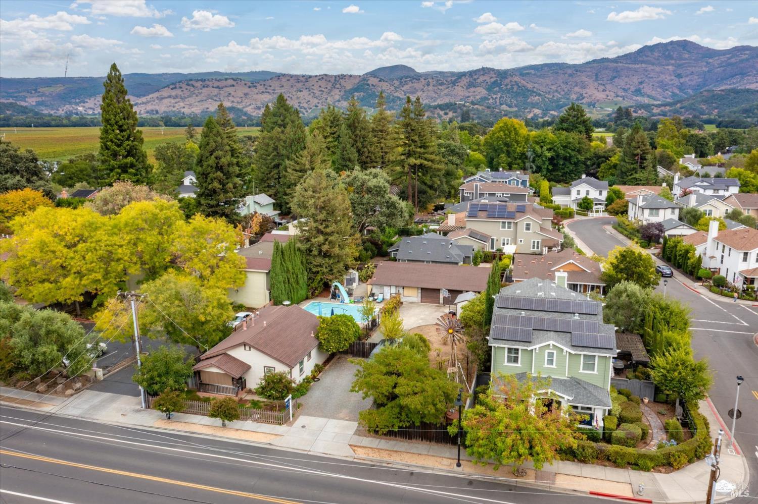 6774 Yount Street Yountville CA 94599