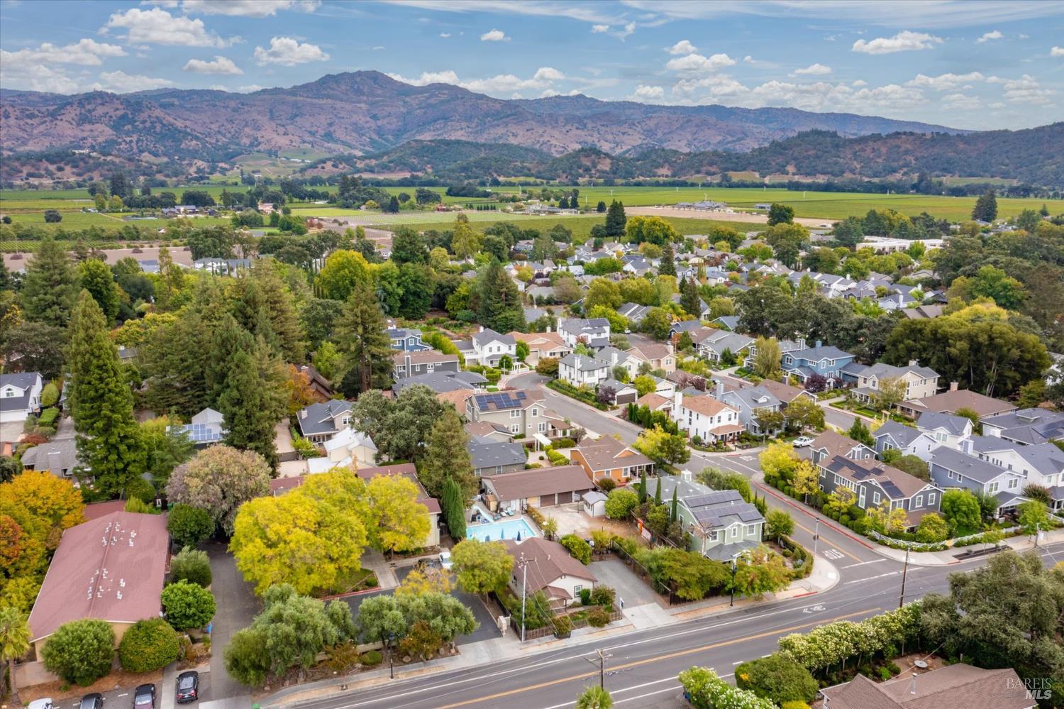 6774 Yount Street Yountville CA 94599