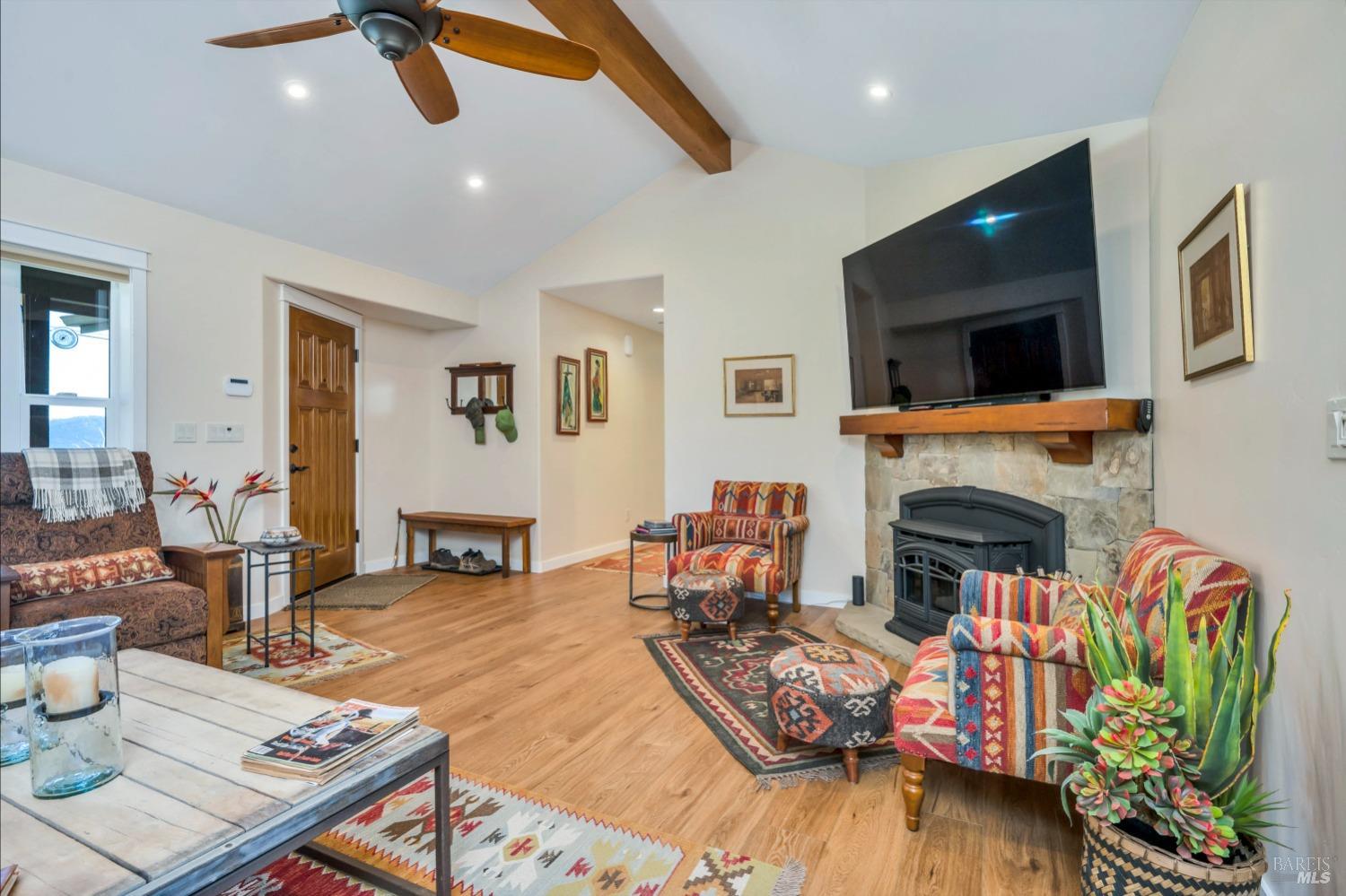 3012 Oak Crest Drive Clearlake CA 95422