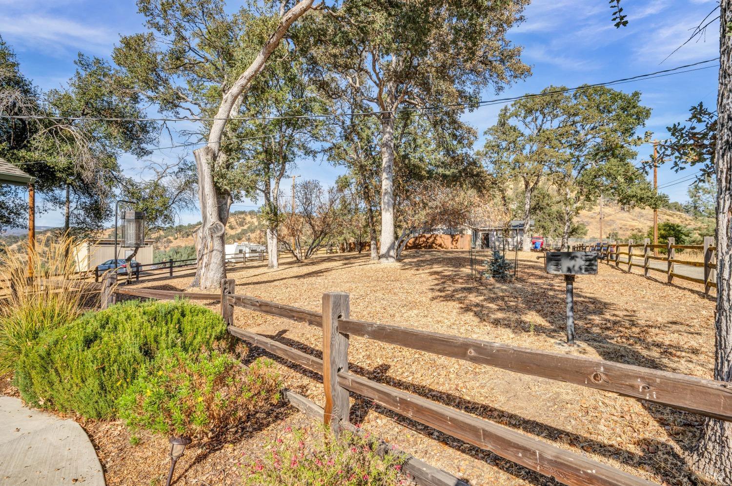 3012 Oak Crest Drive Clearlake CA 95422