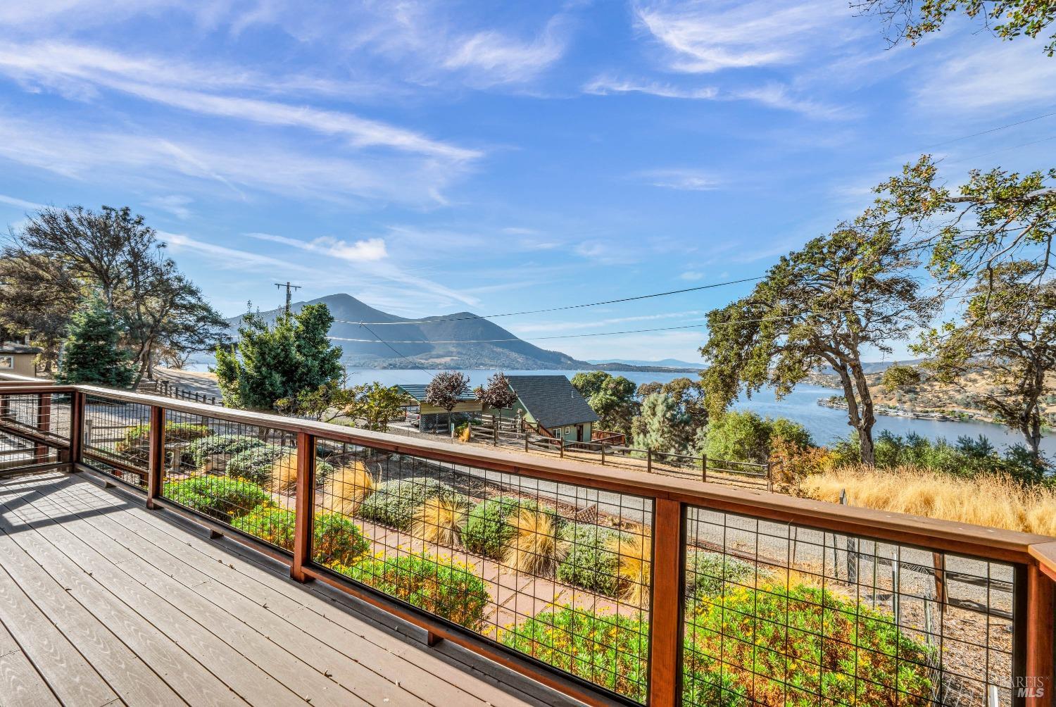 3012 Oak Crest Drive Clearlake CA 95422