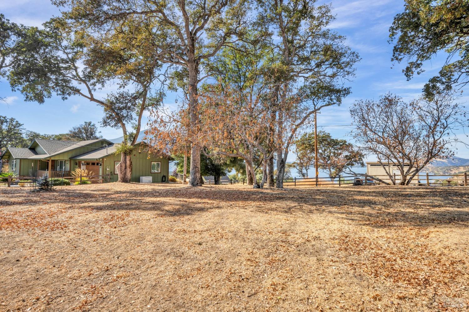 3012 Oak Crest Drive Clearlake CA 95422