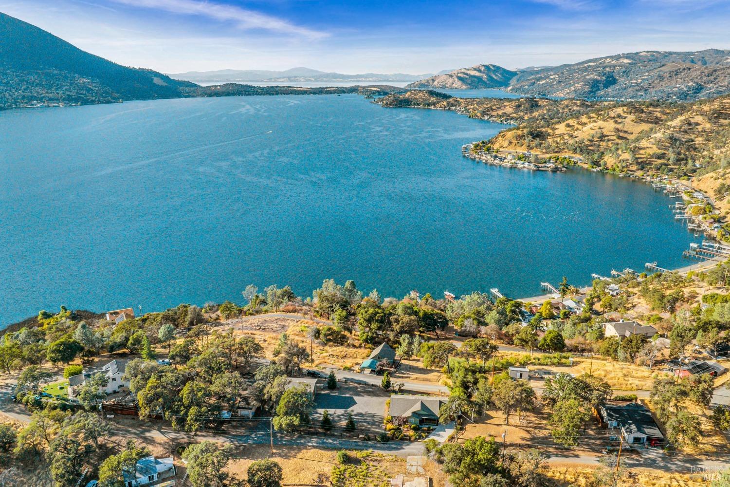 3012 Oak Crest Drive Clearlake CA 95422