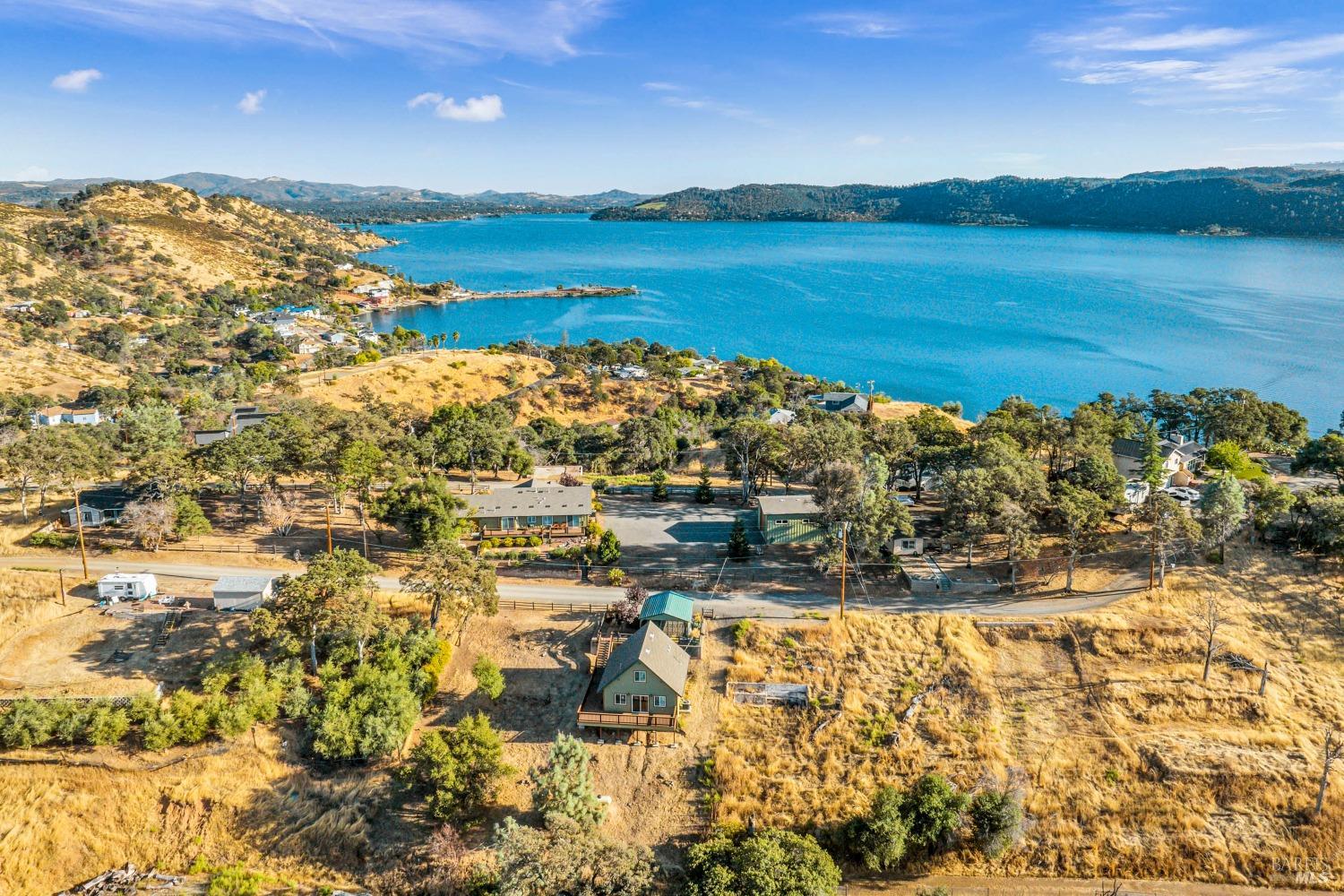 3012 Oak Crest Drive Clearlake CA 95422