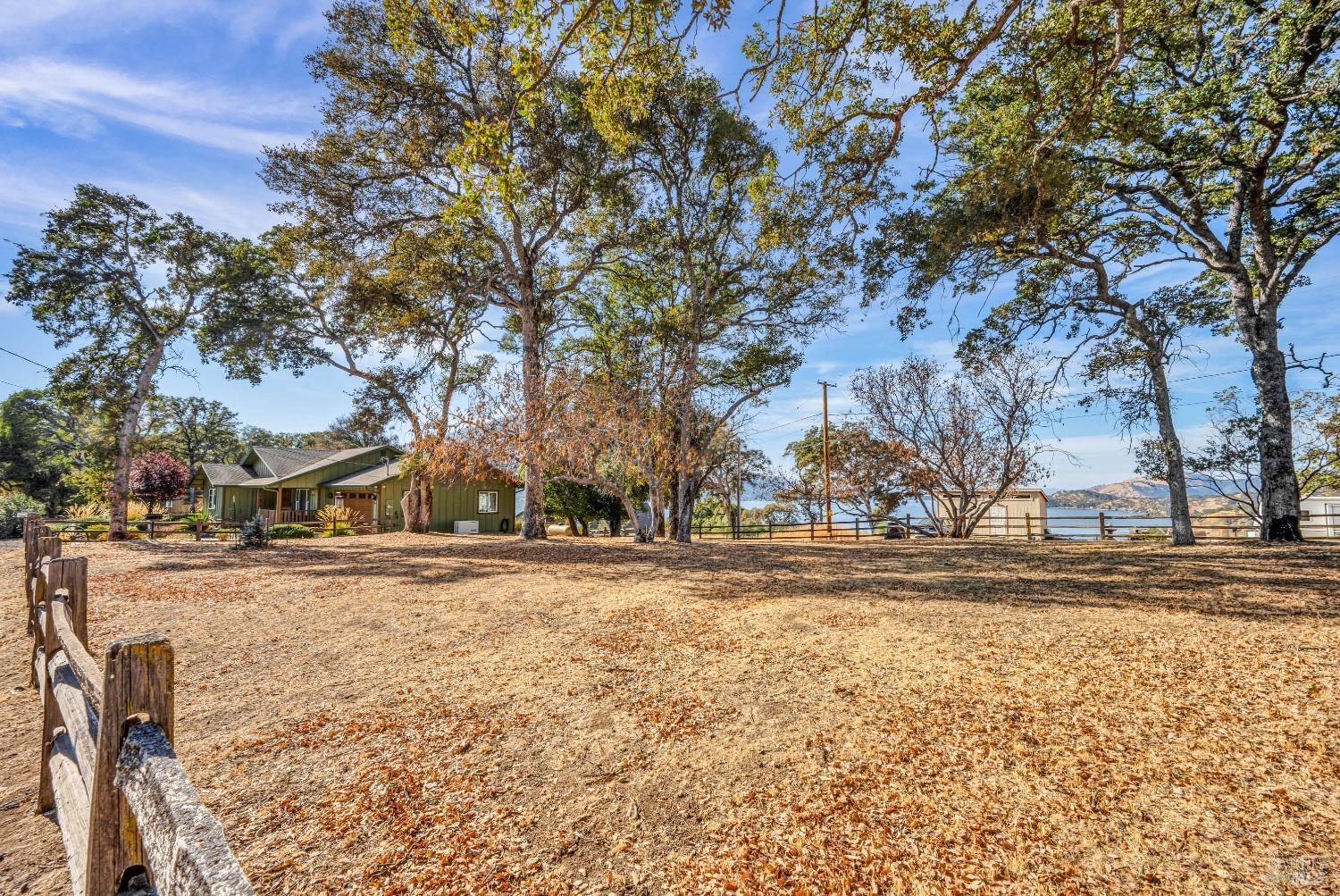 3012 Oak Crest Drive Clearlake CA 95422