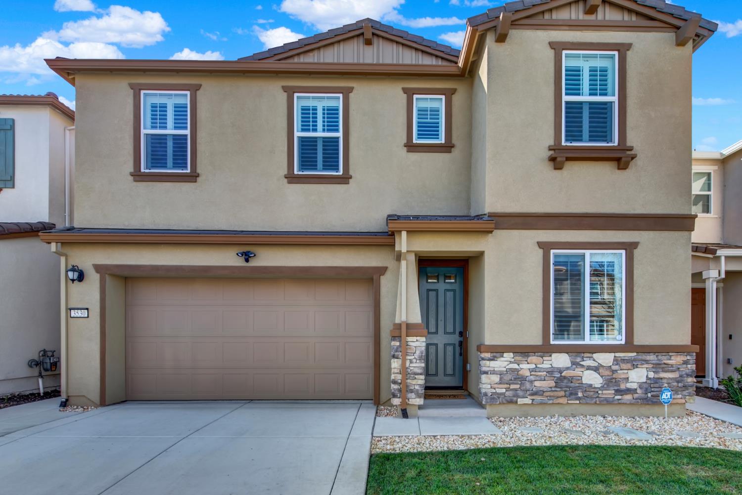 3530 Damora Avenue Sacramento CA 95835