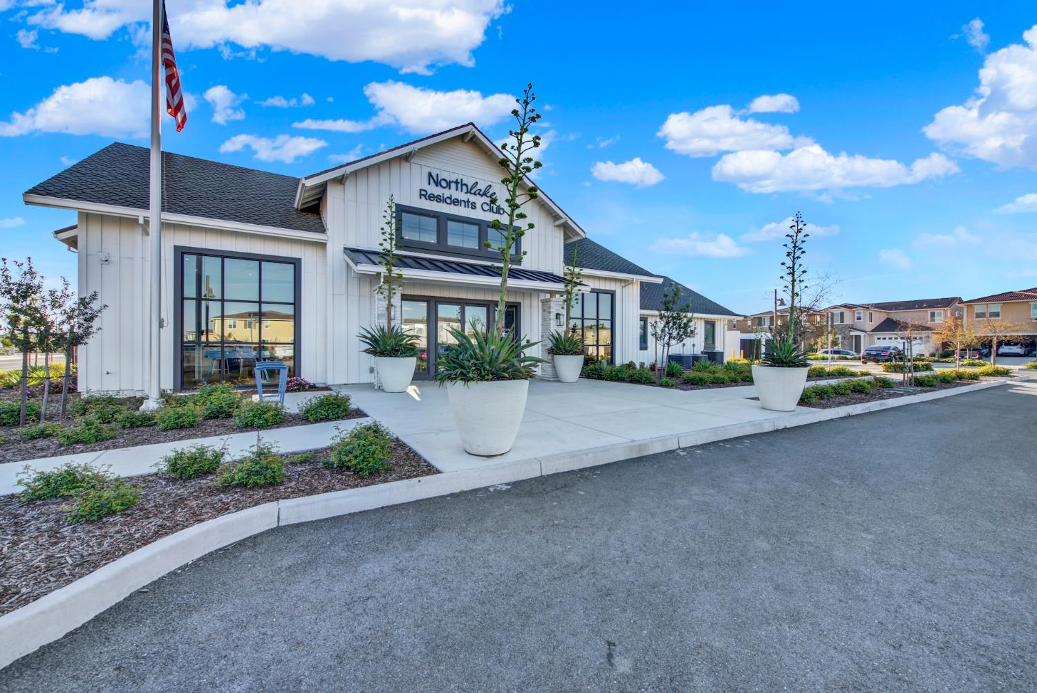3530 Damora Avenue Sacramento CA 95835