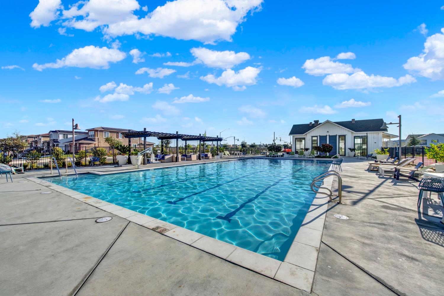 3530 Damora Avenue Sacramento CA 95835