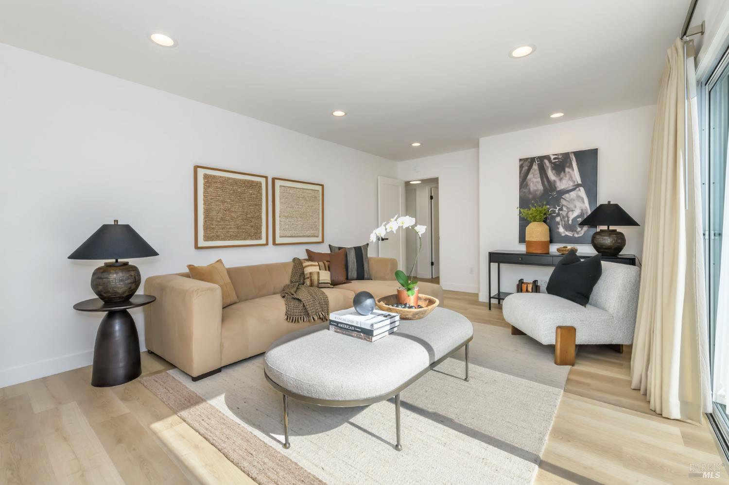 1620 Caulfield Lane Petaluma CA 94954