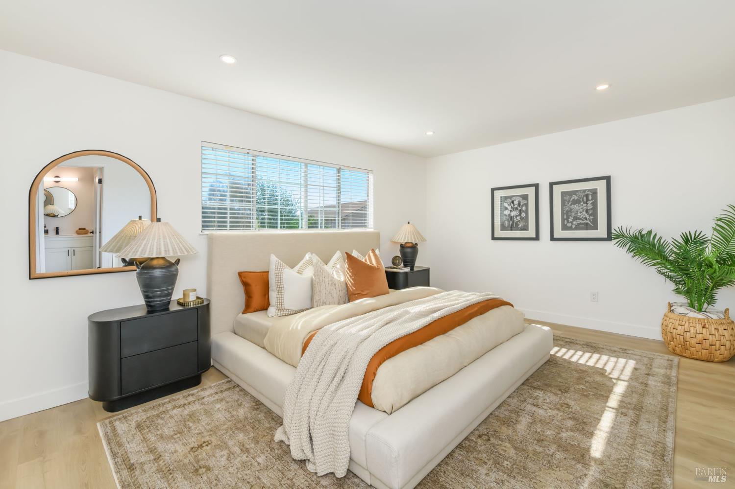 1620 Caulfield Lane Petaluma CA 94954