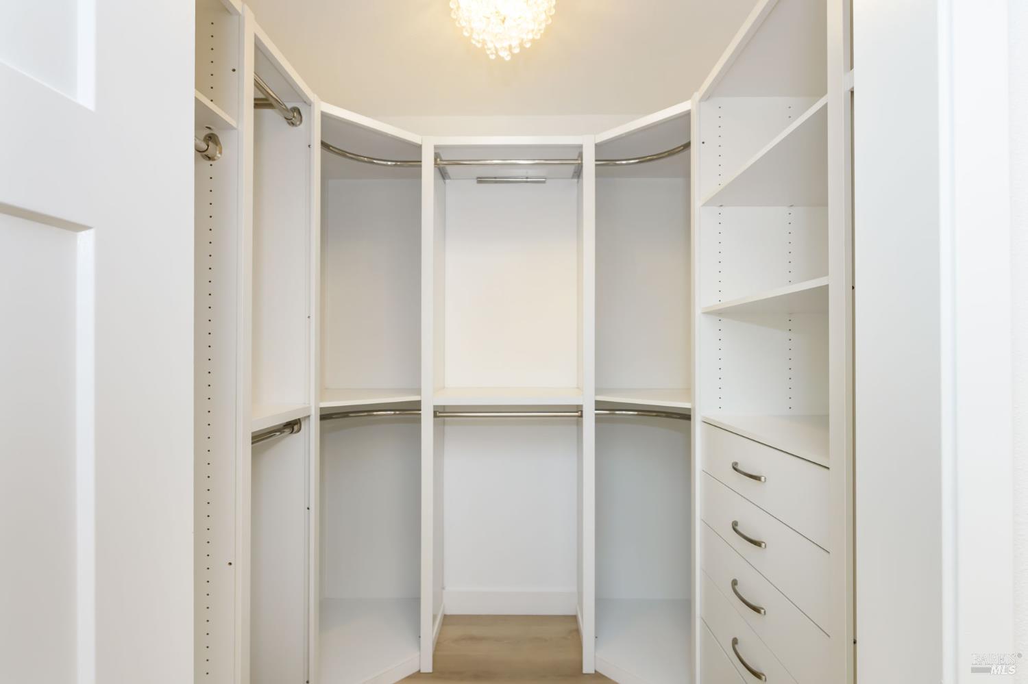 1620 Caulfield Lane Petaluma CA 94954