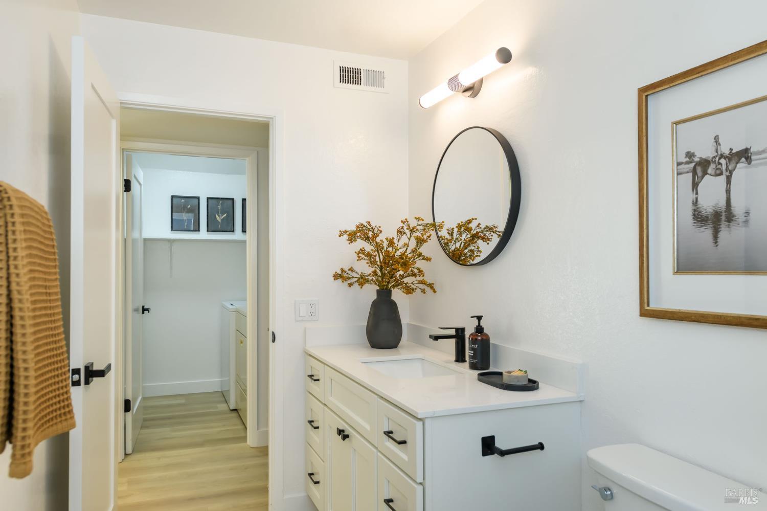 1620 Caulfield Lane Petaluma CA 94954