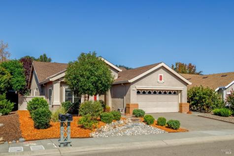 203 Albertz Street Cloverdale CA 95425