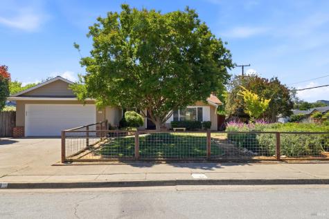 131 Grande Vista Novato CA 94947