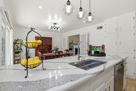 131 Grande Vista Novato CA 94947