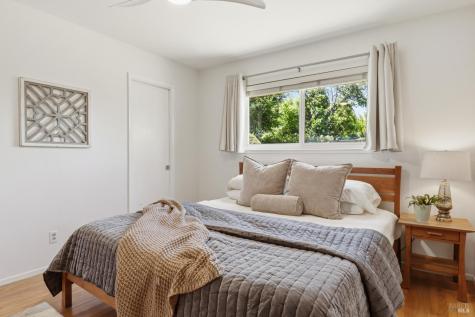 131 Grande Vista Novato CA 94947