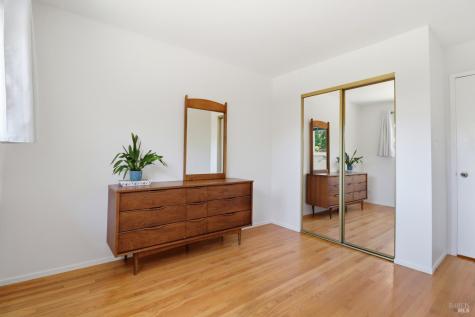 131 Grande Vista Novato CA 94947