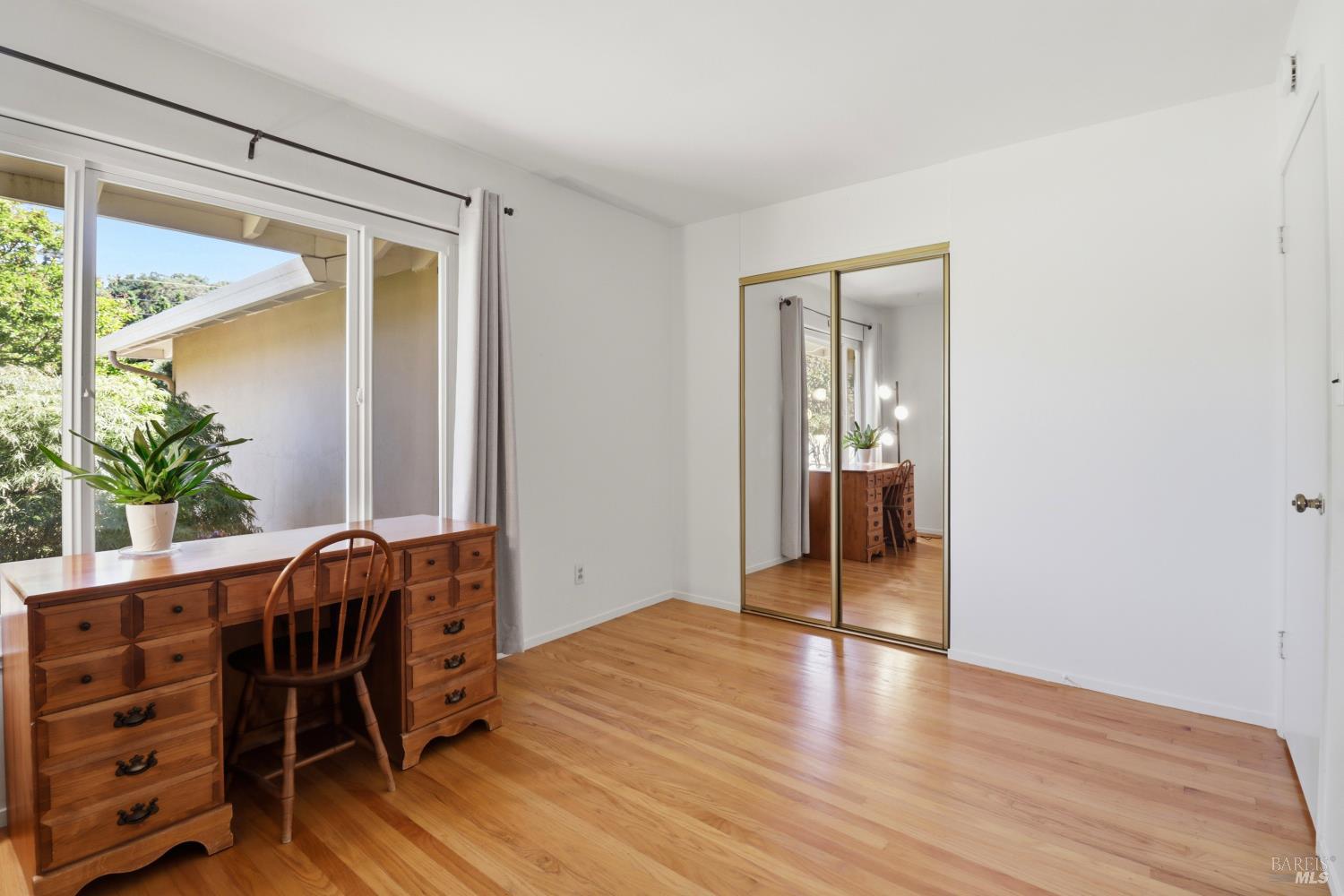 131 Grande Vista Novato CA 94947