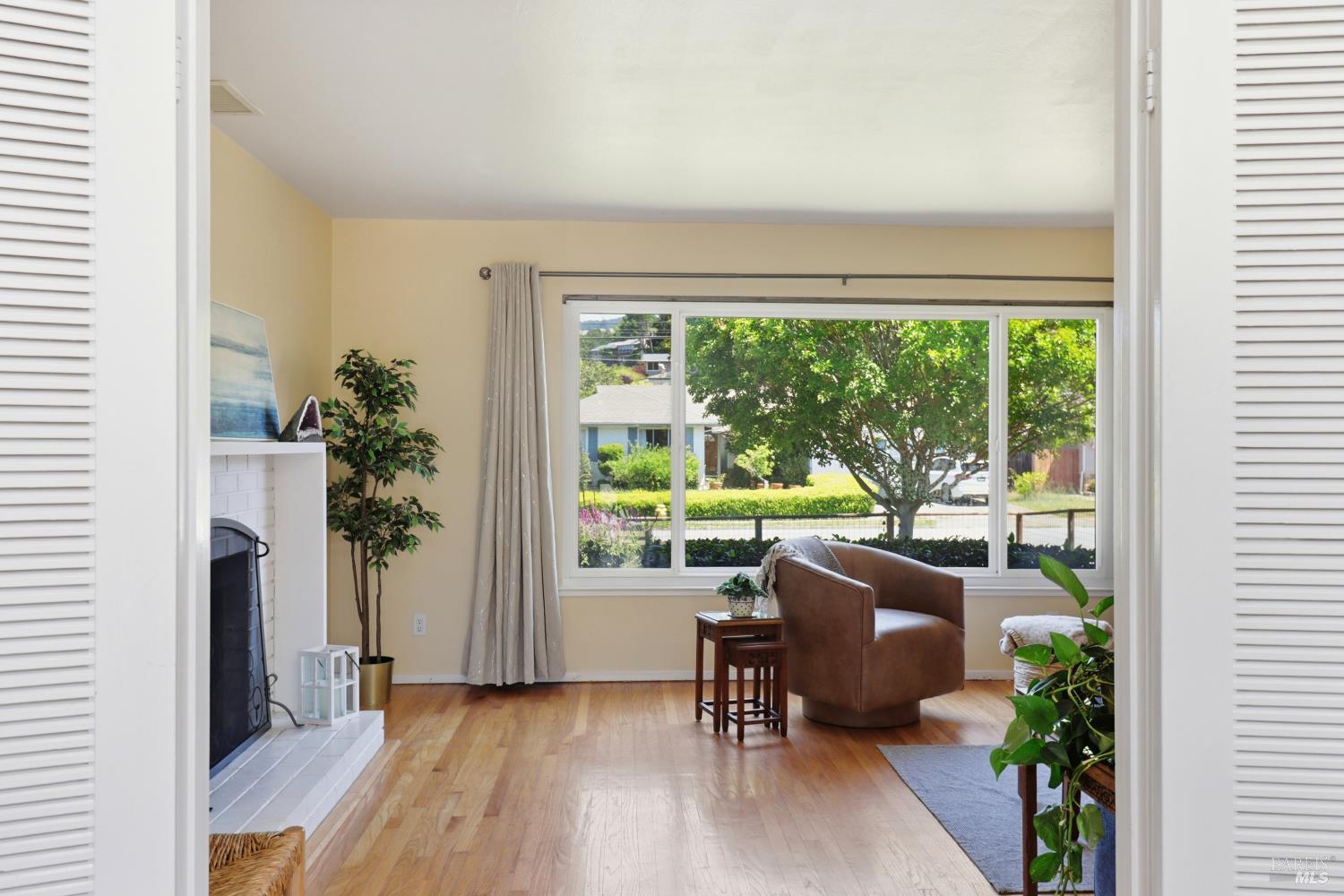 131 Grande Vista Novato CA 94947