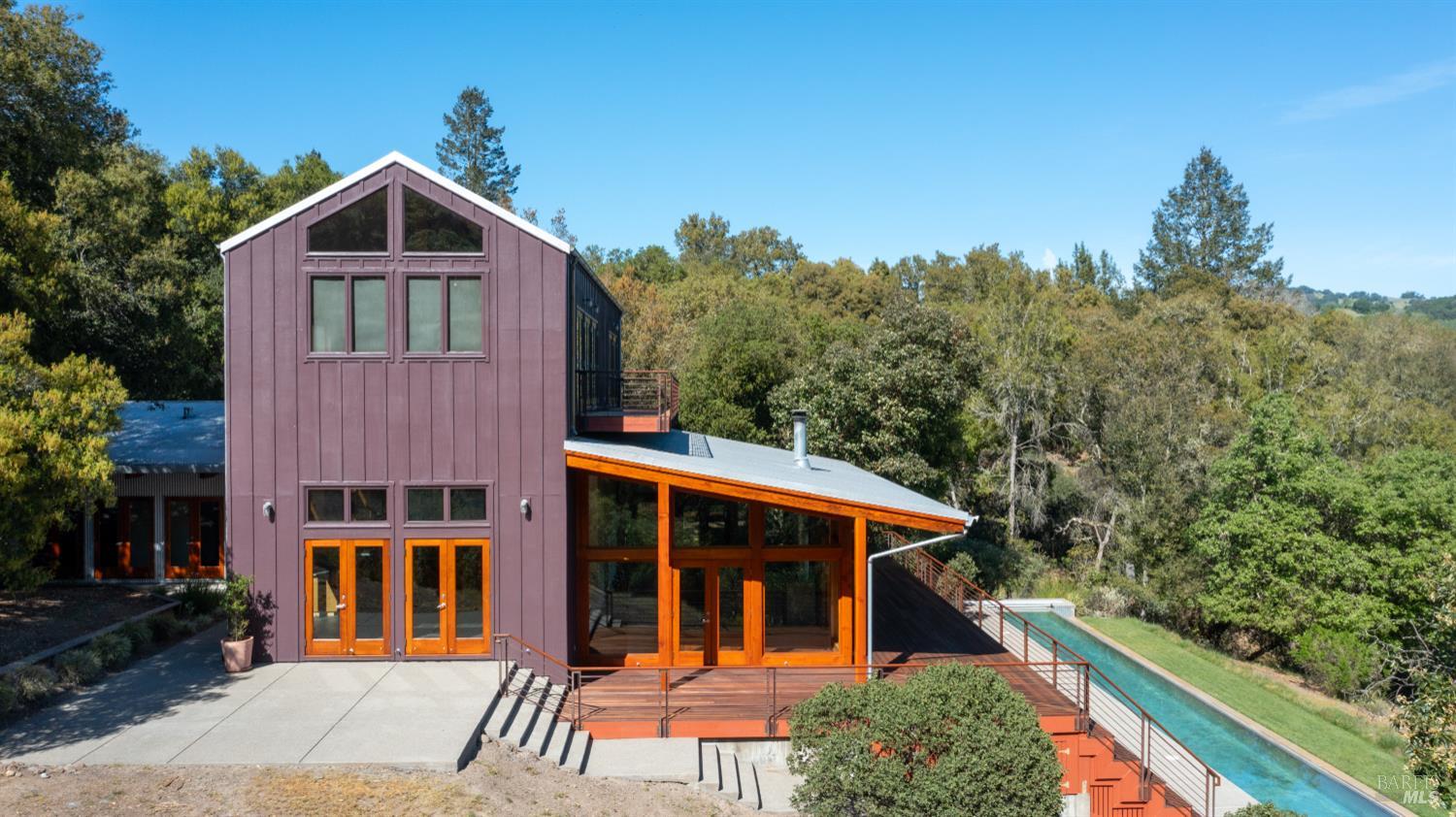 812 Leslie Creek Lane Santa Rosa CA 95404