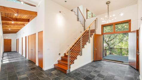 812 Leslie Creek Lane Santa Rosa CA 95404