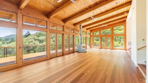 812 Leslie Creek Lane Santa Rosa CA 95404