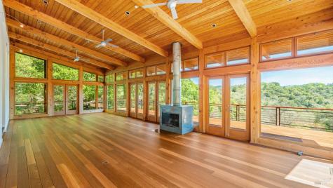 812 Leslie Creek Lane Santa Rosa CA 95404