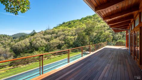 812 Leslie Creek Lane Santa Rosa CA 95404