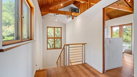 812 Leslie Creek Lane Santa Rosa CA 95404