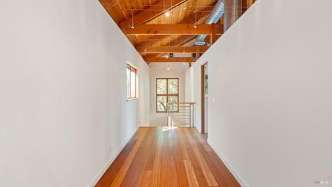 812 Leslie Creek Lane Santa Rosa CA 95404