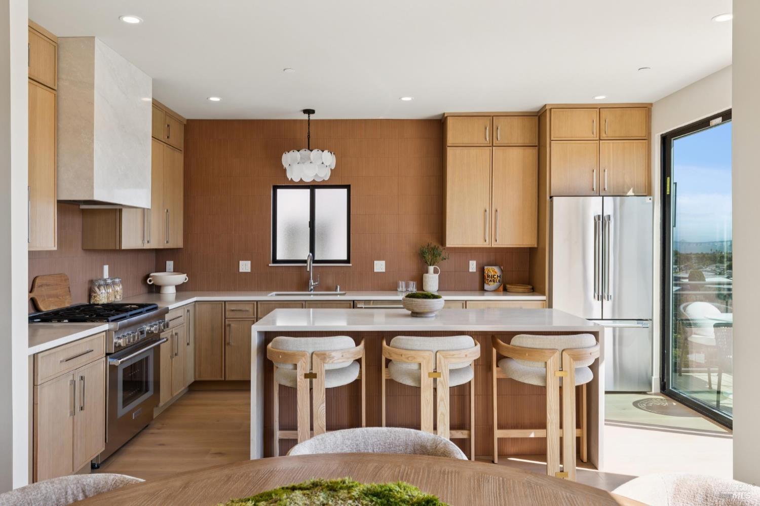 66 Marina Court Drive San Rafael CA 94901