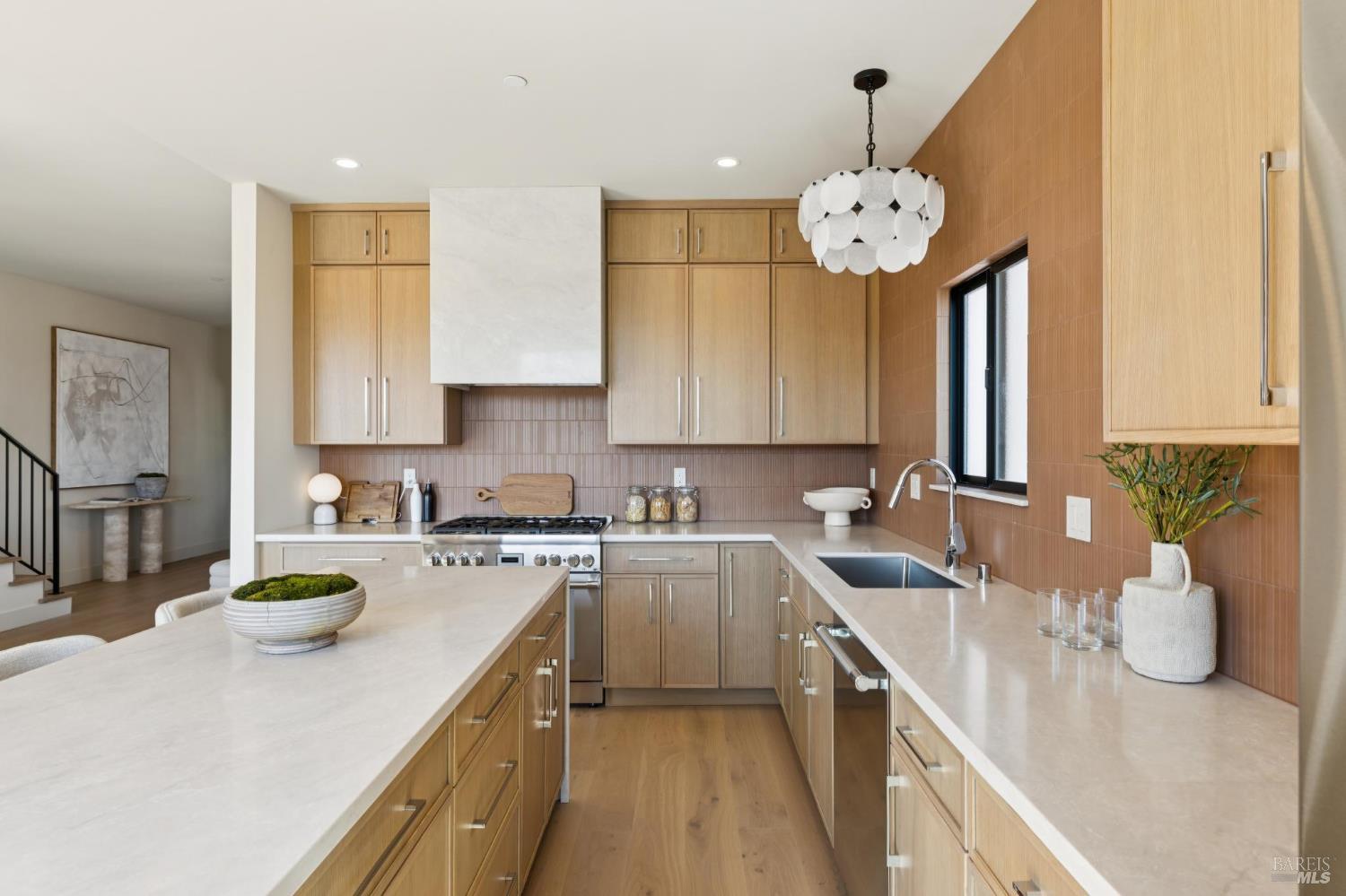 66 Marina Court Drive San Rafael CA 94901