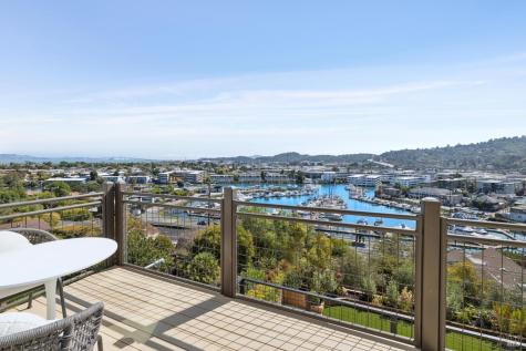 66 Marina Court Drive San Rafael CA 94901