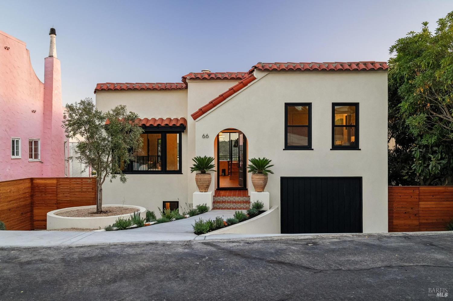 66 Marina Court Drive San Rafael CA 94901