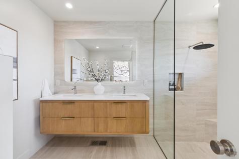66 Marina Court Drive San Rafael CA 94901