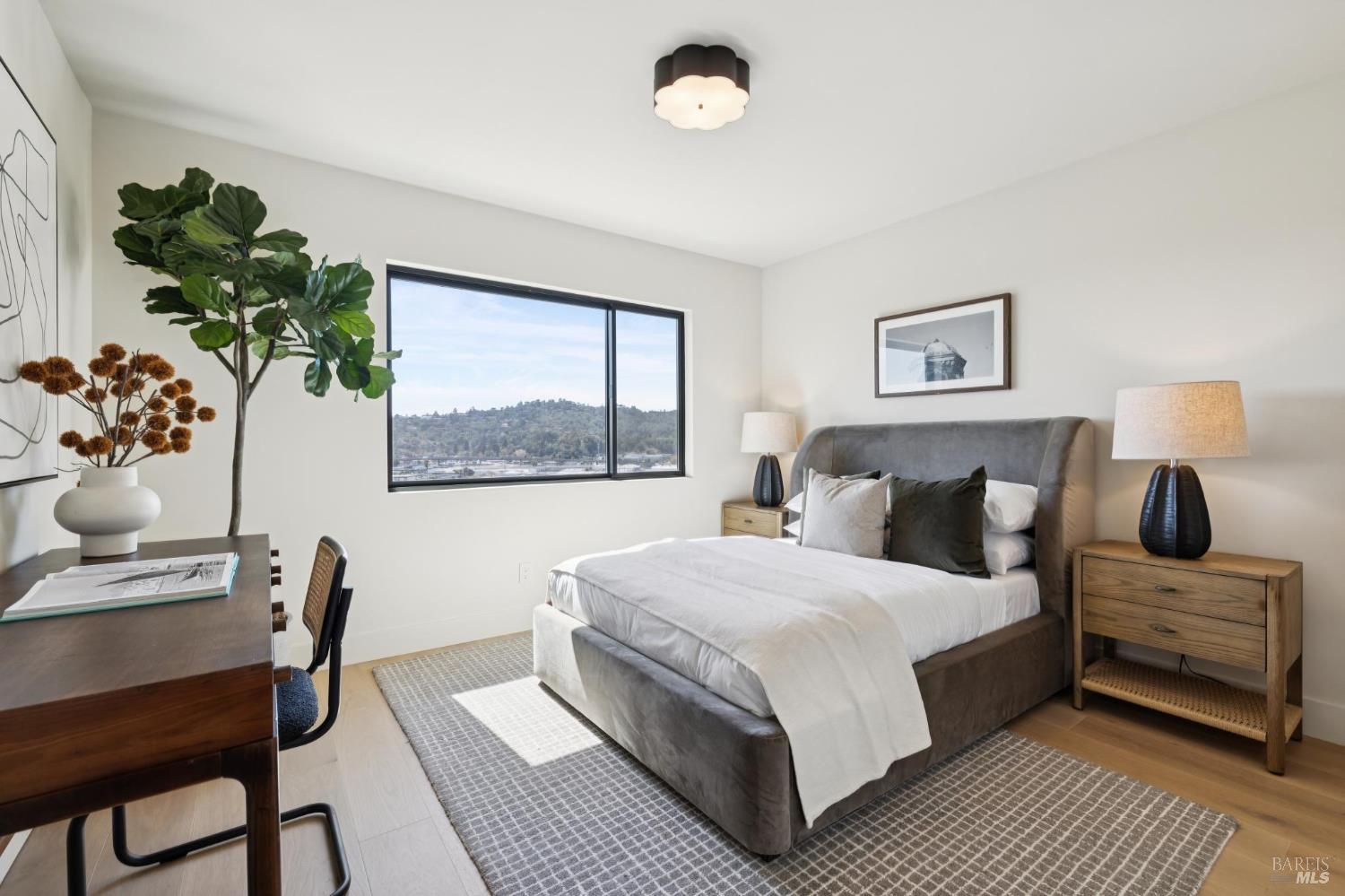 66 Marina Court Drive San Rafael CA 94901