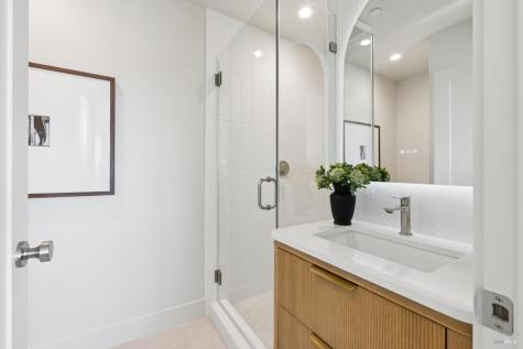 66 Marina Court Drive San Rafael CA 94901