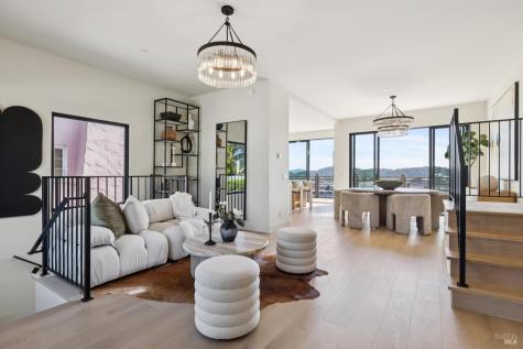 66 Marina Court Drive San Rafael CA 94901