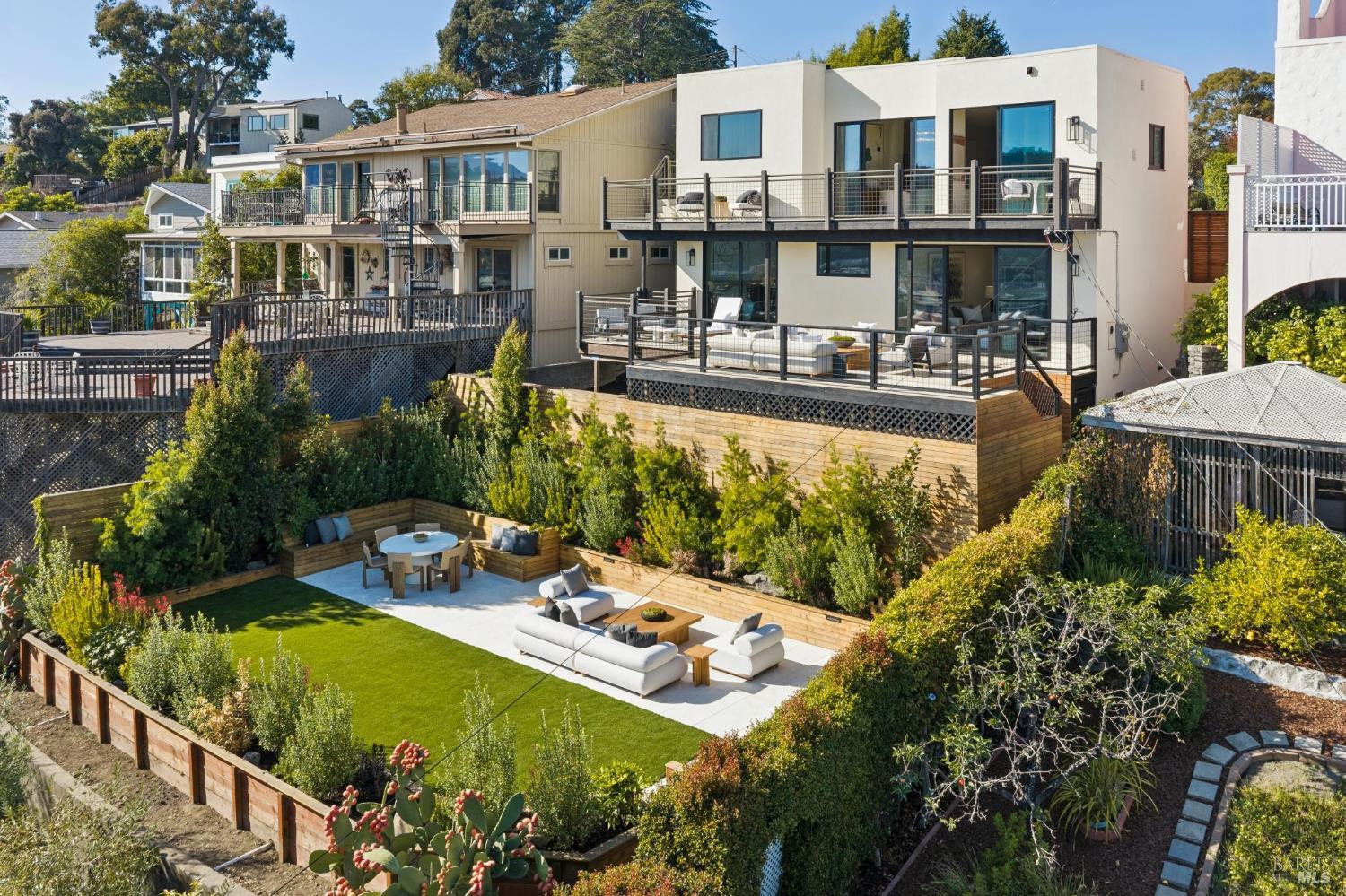 66 Marina Court Drive San Rafael CA 94901