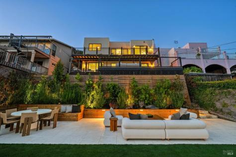 66 Marina Court Drive San Rafael CA 94901