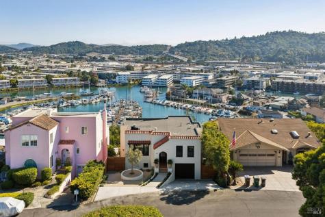 66 Marina Court Drive San Rafael CA 94901
