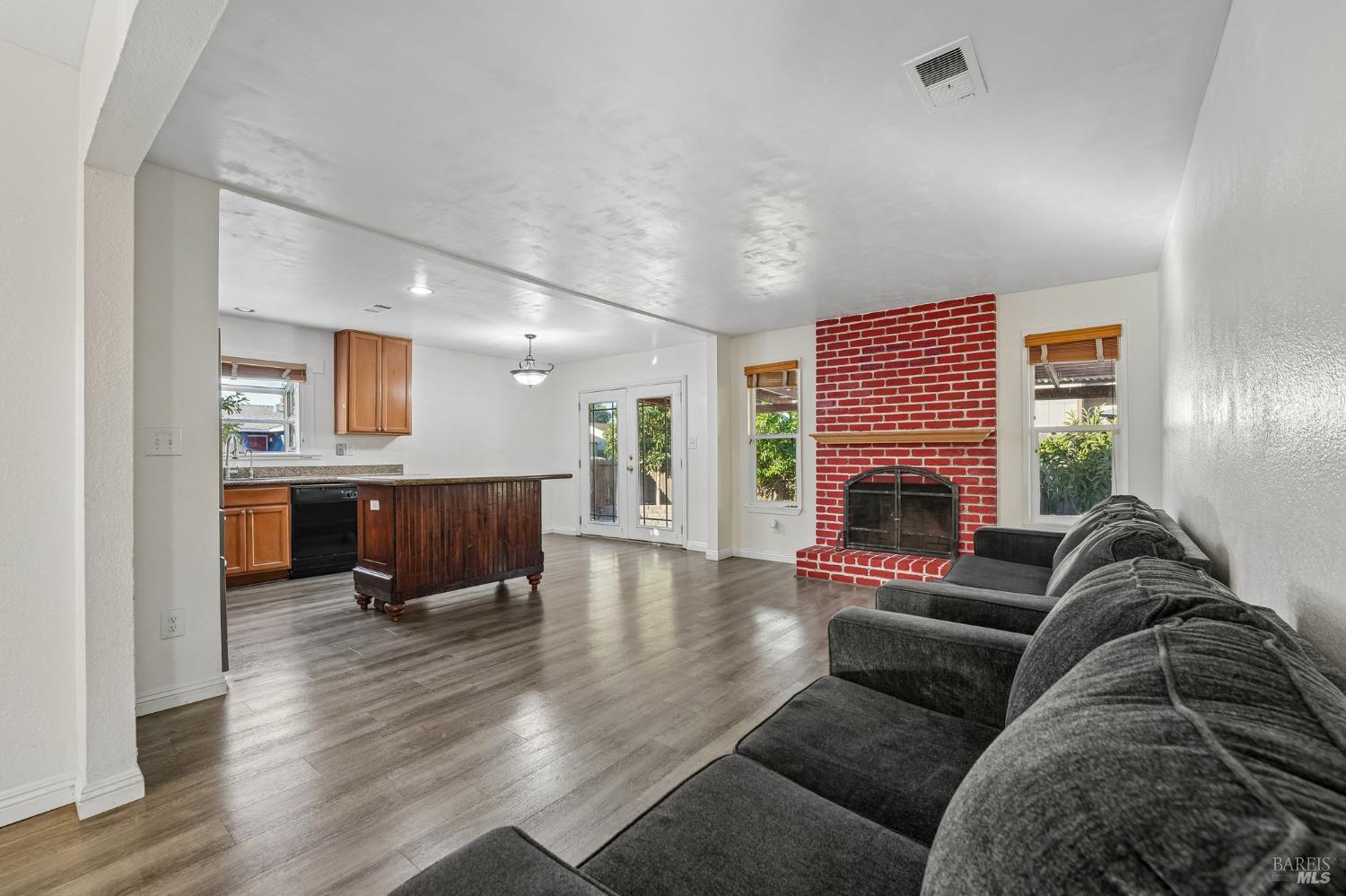 600 Shannon Drive Suisun City CA 94585