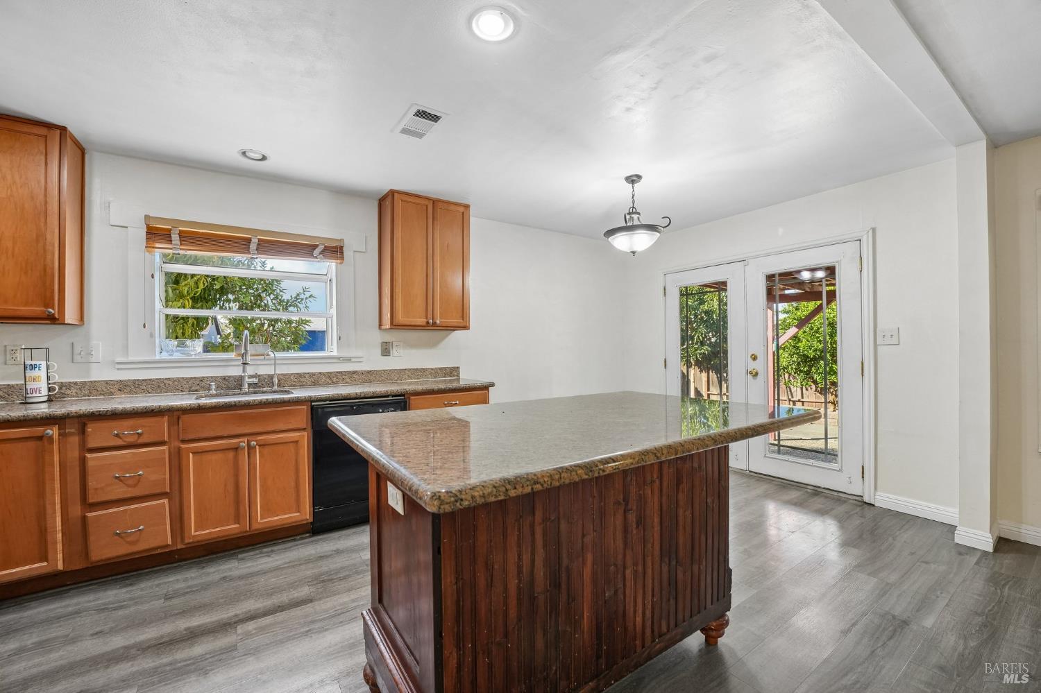 600 Shannon Drive Suisun City CA 94585