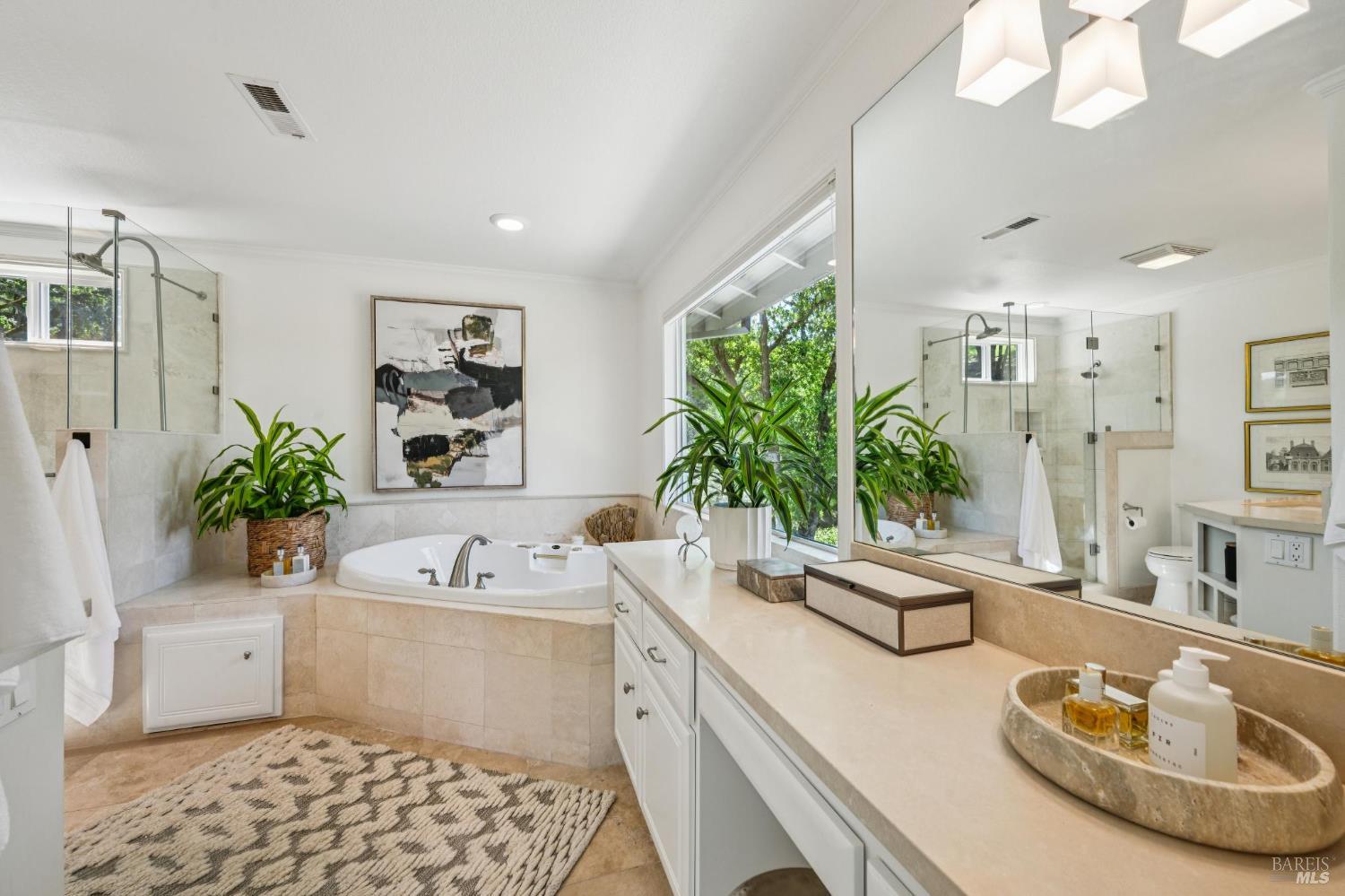 2546 Cresta Road Santa Rosa CA 95404
